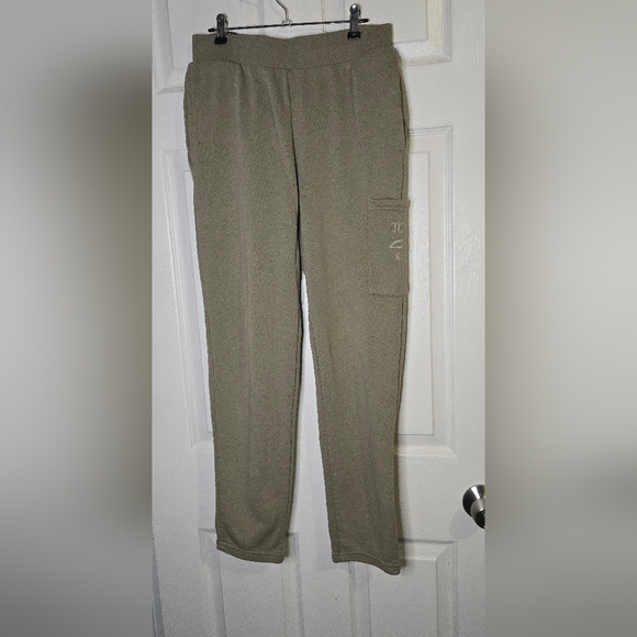 Puma Lightweight Sweatpants - Picture 1 of 4